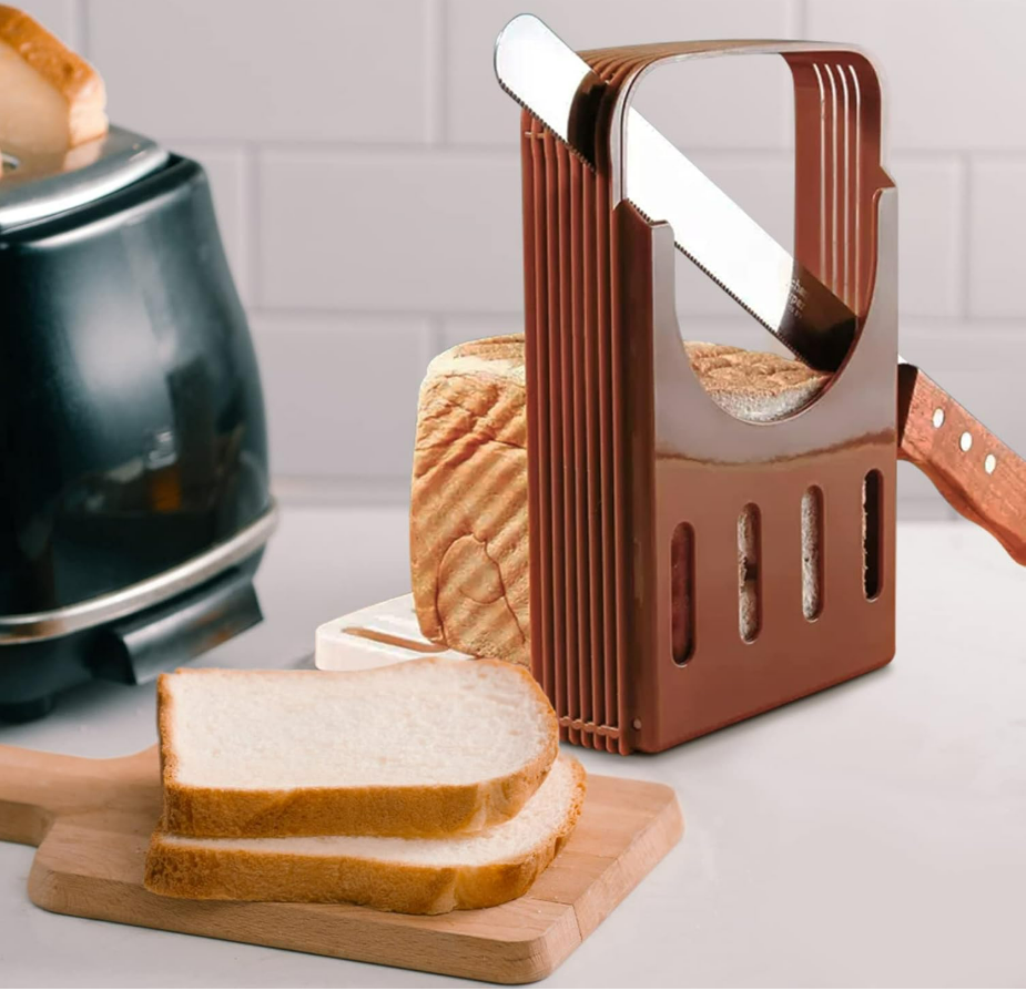 Foldable Bread Slicing Tool